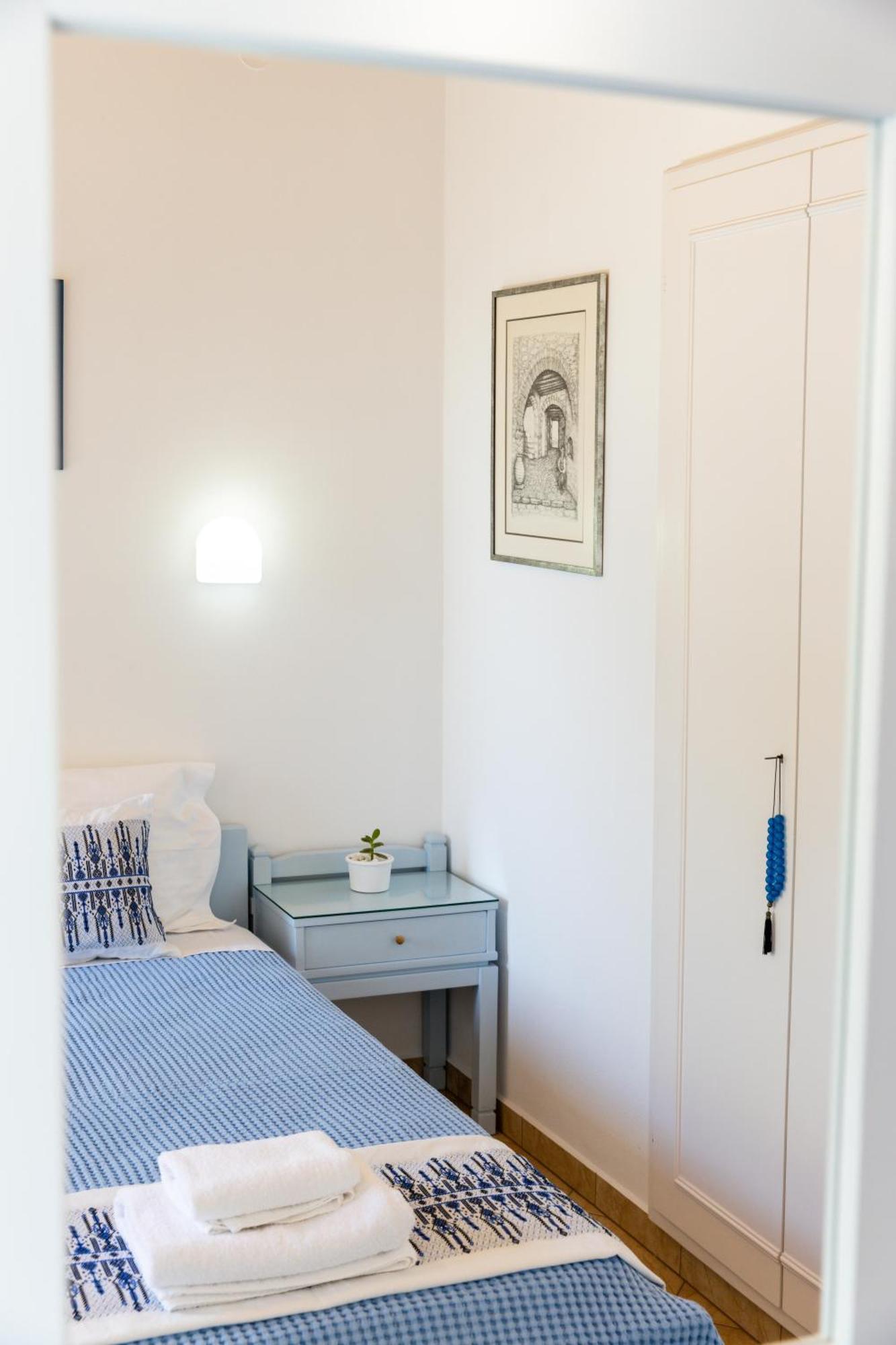 Hotel Dina Páros Zewnętrze zdjęcie